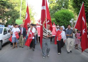 ‘Vatan sağolsun’